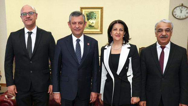 DEM Parti heyetinden CHP'ye ziyaret