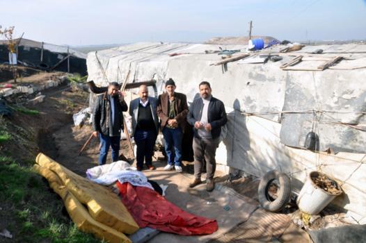 3 yıldır çadırda yaşayan aile, yardım kampanyasıyla ev sahibi oldu