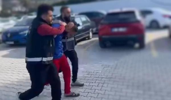 Taşla park halindeki otomobiller ile iş yerlerinin camlarını kıran şüpheli tutuklandı