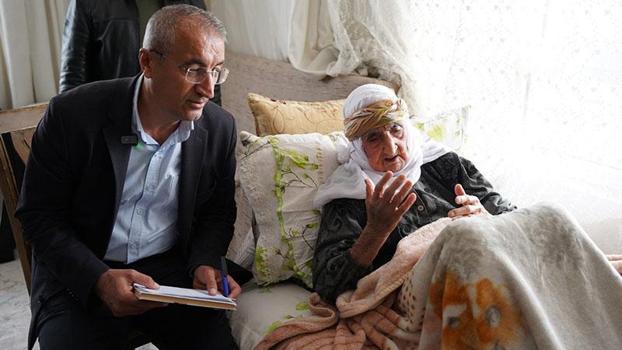 105 yaşında AK Parti'ye üye oldu