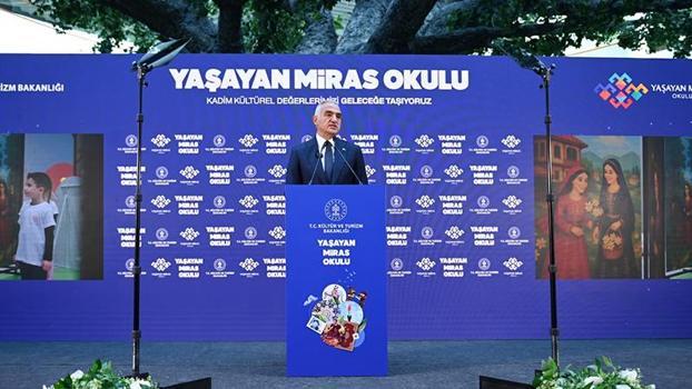 Ankara'da 'Yaşayan Miras Okulu' açıldı
