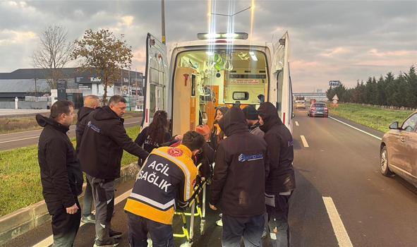 Köpeğe çarpan otomobilin sürücüsü yaralandı