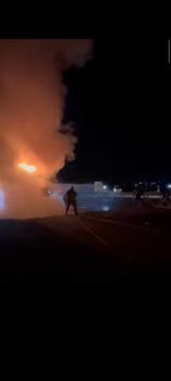 Mardin'de seyir halindeki TIR, alev alarak yandı