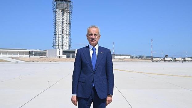 Bakan Uraloğlu: Sabiha Gökçen Havalimanı, 11 ayda 2024'ün yolcu rekorunu geride bıraktı