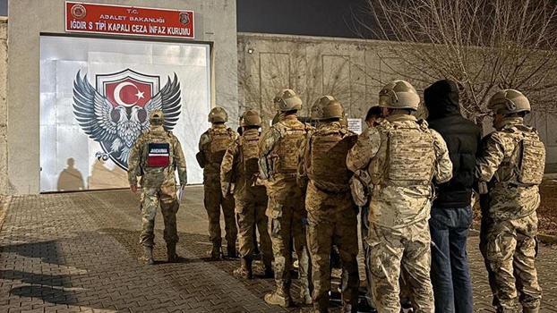 Iğdır’da jandarmadan 2 ayrı uyuşturucu operasyonu 21 gözaltı