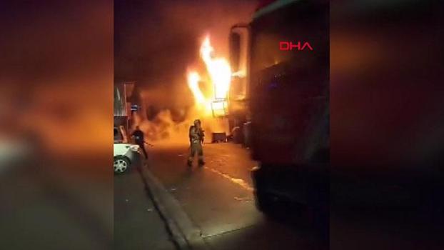 Başakşehir'de 2 katlı iş yerinde yangın