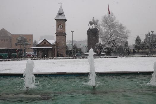 Kayseri'de kar yağışı