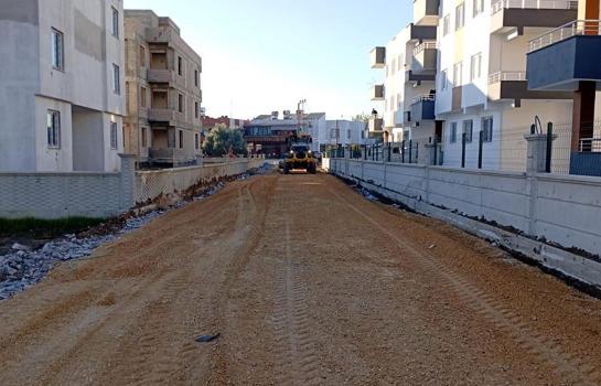 Akdeniz’de yol çalışması sürüyor