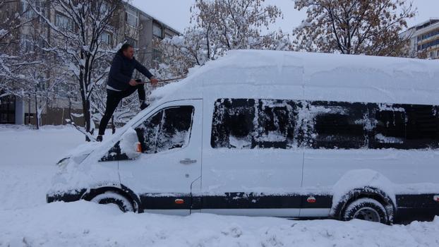 Bitlis’te kar nedeniyle 290 köy yolu ulaşıma kapandı