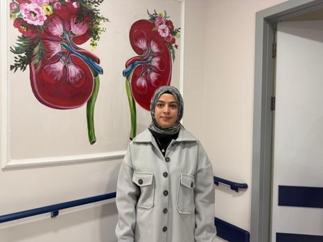 Böbrek nakli bekleyen Yağmur'dan bağış çağrısı