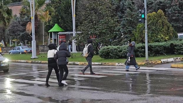 Zonguldak'ta okullar tatil edildi