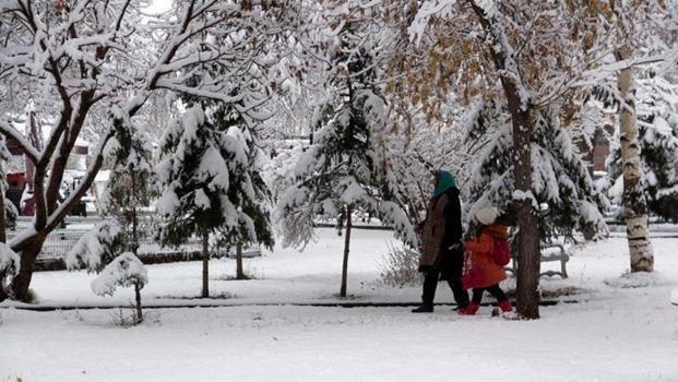 Bolu'da eğitime kar engeli