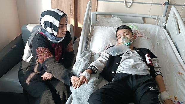 Batman'da 54 gündür öksürük nöbeti yaşayan Muhammed Eyüp, İstanbul'a sevk edildi