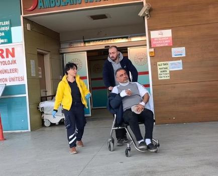 Elini makineye kaptıran işçinin parmağı koptu