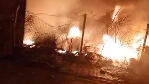 Adana'da geri dönüşüm fabrikasında yangın