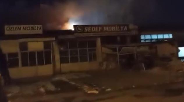 Sivas'ta mobilya atölyesinde yangın