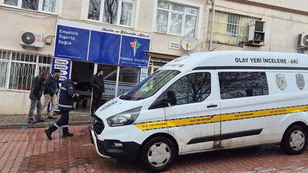 Yakınlarının haber alamadığı evli çift, evlerinde ölü bulundu