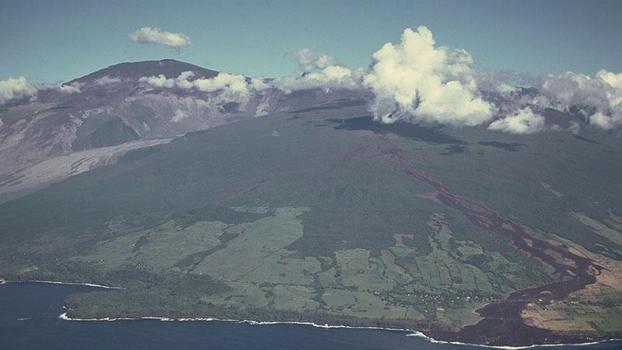 Fransa'da yanardağ aktif hale geldi