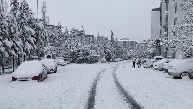Kahramanmaraş’ta okullara kar tatili