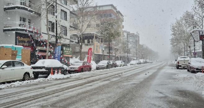 Malatya 'da okullara kar tatili