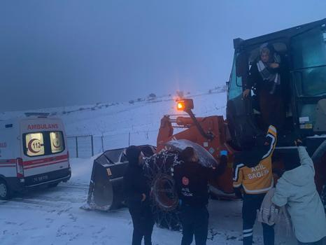 Batman'da 507 yerleşim yerinin yolu kardan kapandı (4)