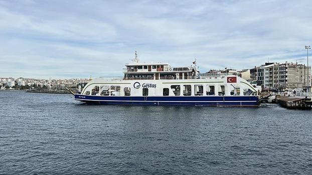 Çanakkale'de feribot seferlerine fırtına engeli