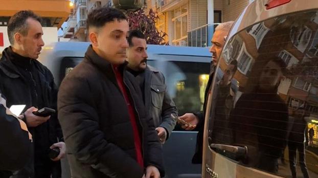 Kuruyemişçide çıkan sıra tartışmasında düşerek ağır yaralandı