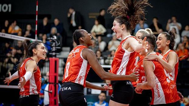 Eczacıbaşı Dynavit - Numia Vero Volley Milano: 3-2