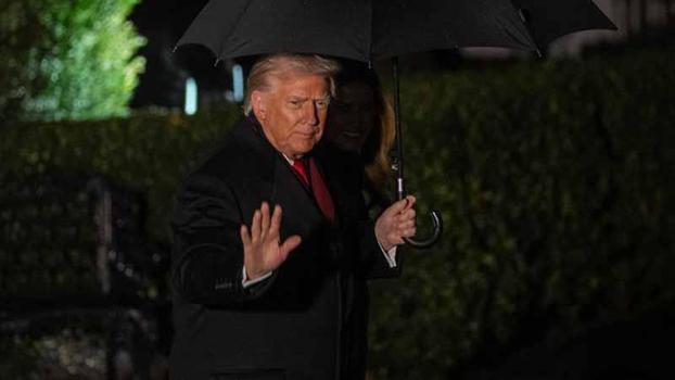 Trump, Rusya'ya karşı yaptırım tasarısını onayladı