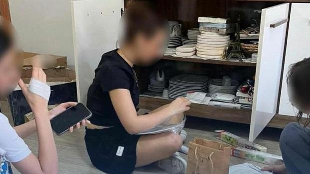 Öğrencilerini evine temizlik yapmaya götüren öğretmene soruşturma