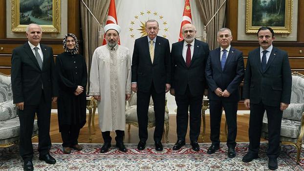 Cumhurbaşkanı Erdoğan, Diyanet İşleri Başkanı Arpaguş'u kabul etti