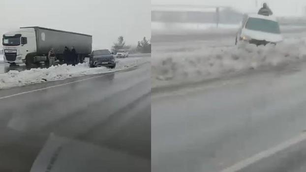 Diyarbakır’da zincirleme kaza; 4 yaralı