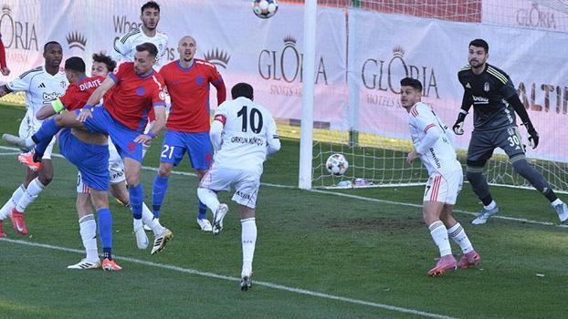 Beşiktaş hazırlık maçını 2-1 kazandı