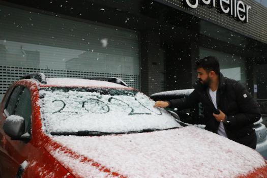 Ankara’da kar yağışı etkili oldu