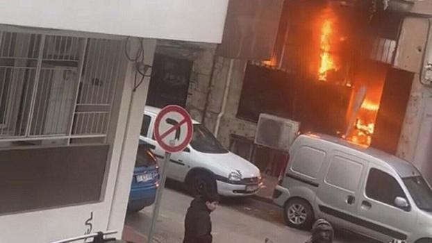 Manisa’da oyun salonu yandı