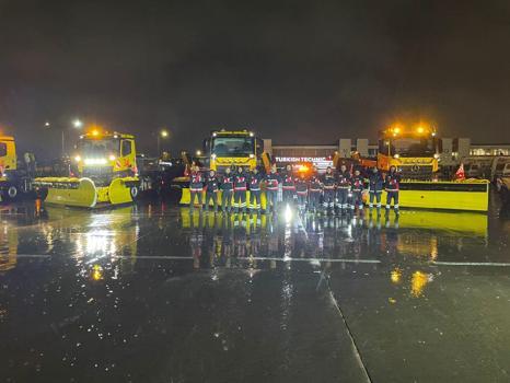 İstanbul - Sabiha Gökçen Havalimanı'nda kar yağışı tedbirleri