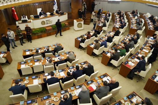 Büyükşehir'de yılın ilk meclis toplantısı