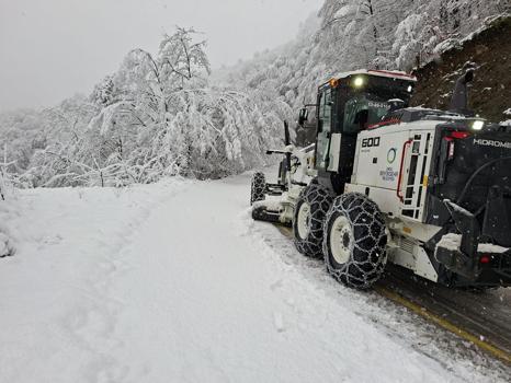 Ordu’da 24 saatte 457 mahalle yolu ulaşıma açıldı
