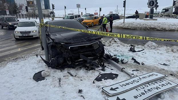 Yozgat’ta iki otomobil çarpıştı: 1 ölü, 1 yaralı