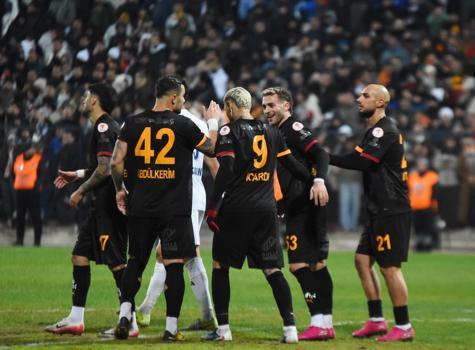 Galatasaray, kupada 2’de 2 yaptı