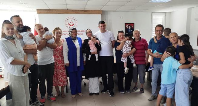 Antalya’da koruyucu aile sayısı artıyor; 351 çocuk sıcak yuvada