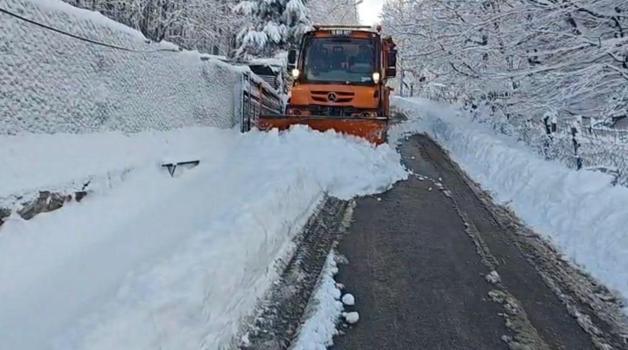 Osmangazi Belediyesi kar mesaisini sürdürüyor