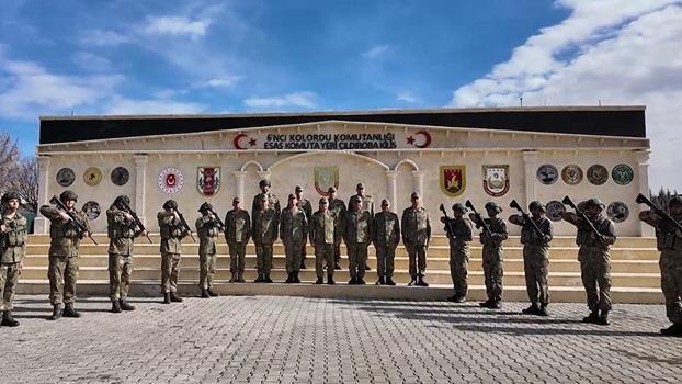 Kara Kuvvetleri Komutanı Orgeneral Tokel, sınırda birlikleri denetledi