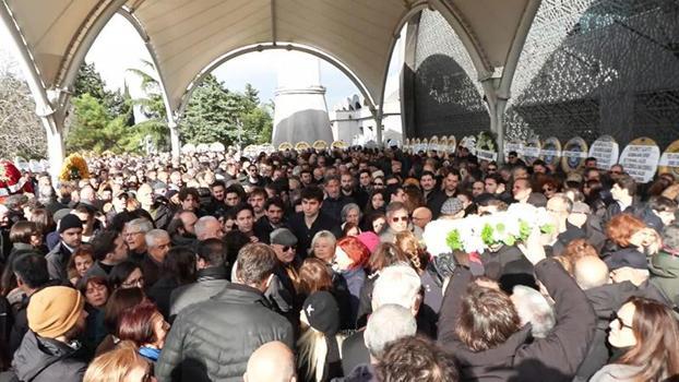Etiyopya'da silahlı saldırıda ölen iÅŸ insanları İstanbul'da son yolculuÄŸuna uÄŸurlandı