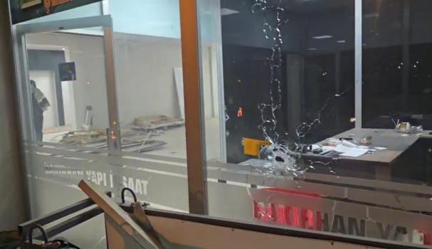 Mardin’de 4 işyerine otomatik silahlarla ateş açıldı