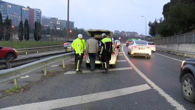 İstanbul- İstanbul'da dronlu 'Taralı Alan' denetimi; 11 sürücüye 29 bin lira ceza