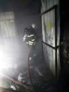 Hatay'da konteyner yangını söndürüldü