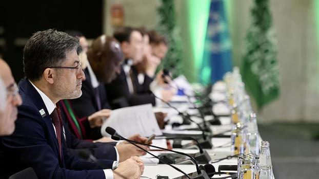 Bakan Yumaklı, 18'inci Berlin Tarım Bakanları Zirvesi'nin açılışına katıldı