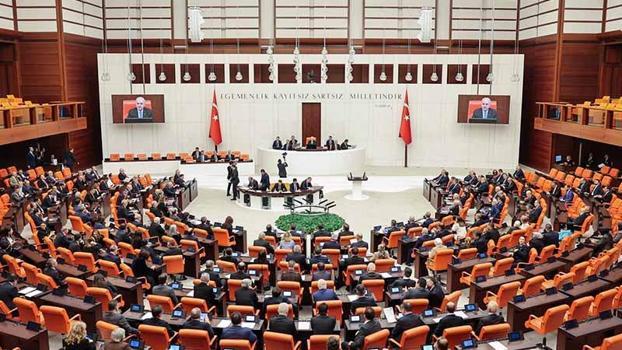 TBMM'de bu hafta en düşük emekli aylığına ilişkin kanun teklifi görüşülecek