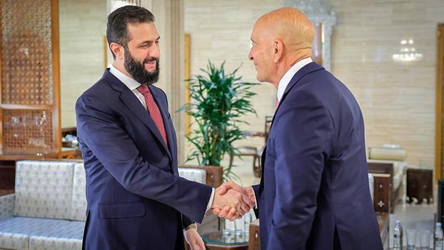 Suriye Cumhurbaşkanı Şara, ABD'nin Suriye Özel Temsilcisi Barrack'la görüştü